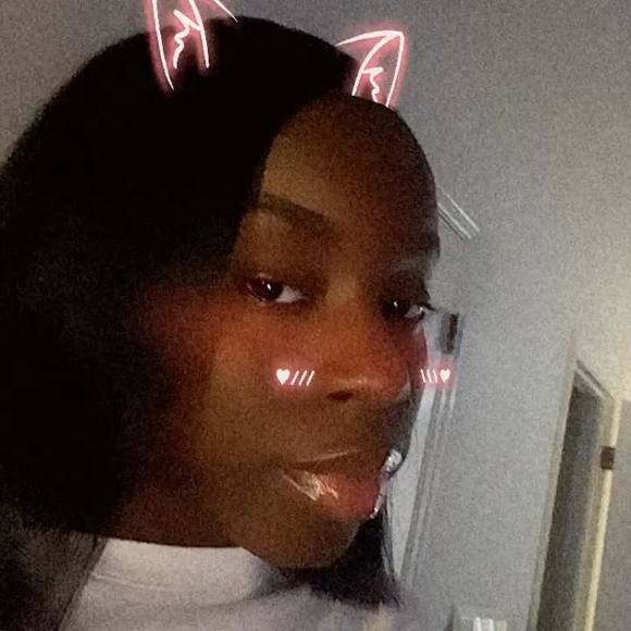 famousmaa123